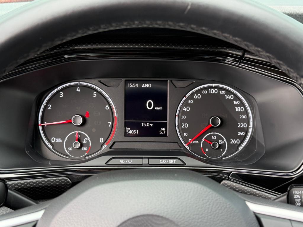 Volkswagen T-cross 1.0 tsi life | trekhaak | navi | adap. cruise | dode hoe