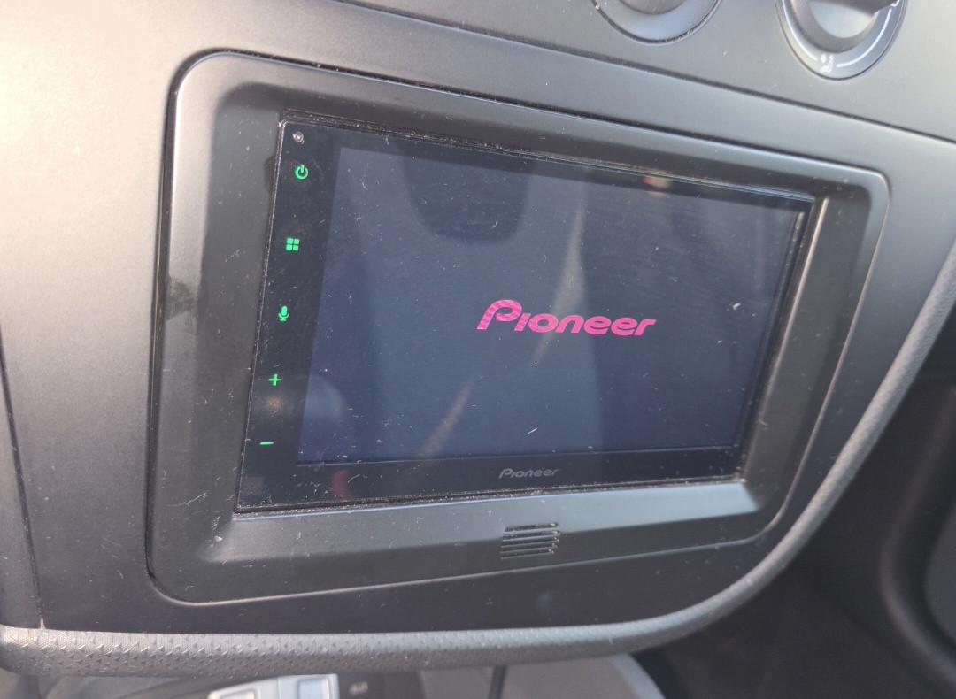 Seat Leon 1.6 benzine Carplay Airco Cruise Trekhaak