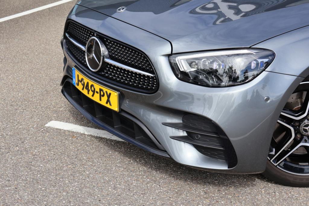 Mercedes-Benz E-Klasse 200 business solution amg l panoramadak l burmester 