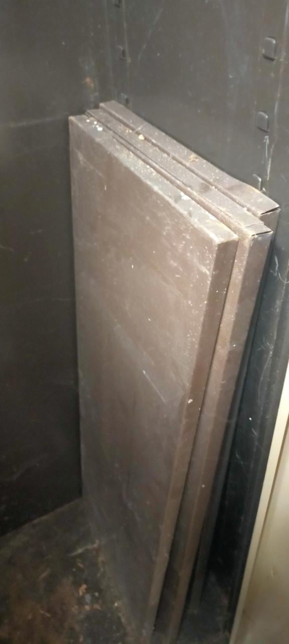 Stellingkasten en kantoorkast