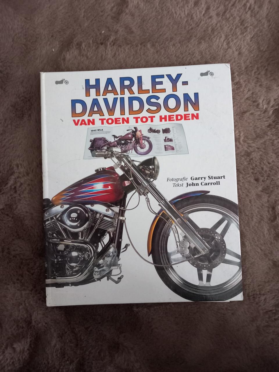 Partij Harley Davidson boeken