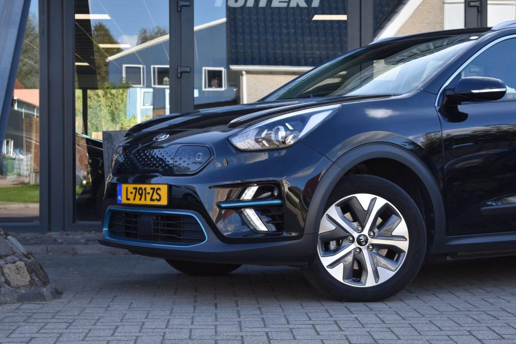 Kia E-niro dynamicline 64 kwh | soh 100% | dealer onderhouden | nap | apple