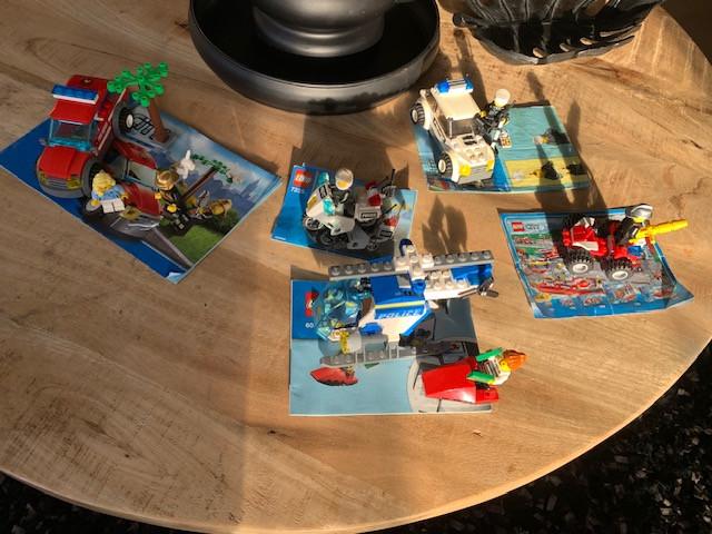 Lego set 5 hulpdiensten