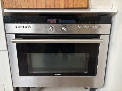 Inbouwoven Siemens b: 60cm / h: 45cm