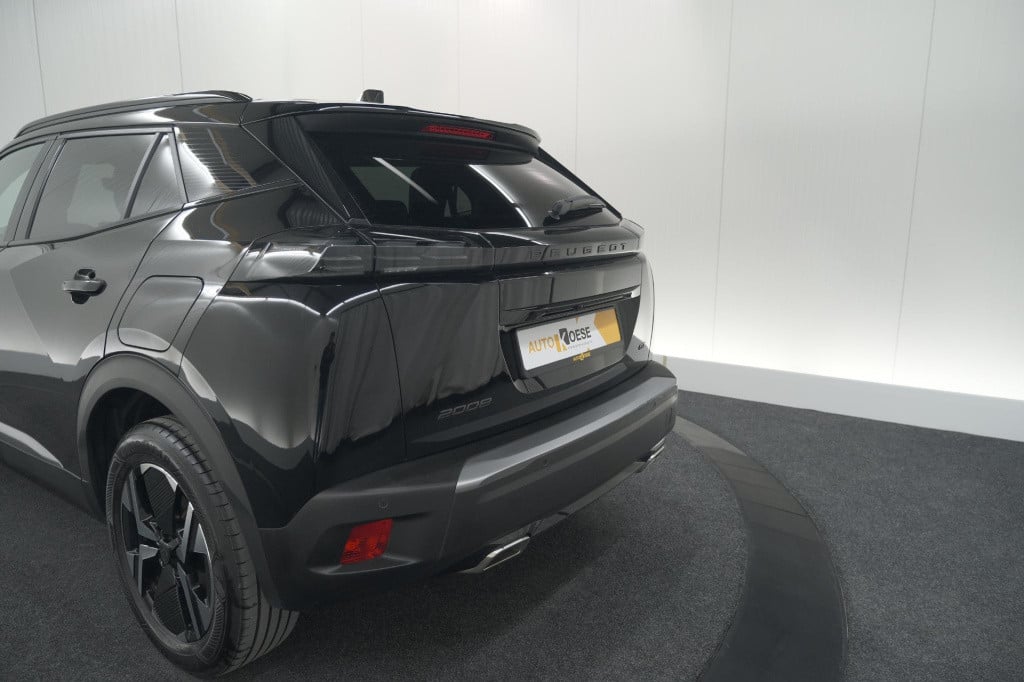 Peugeot 2008 puretech 130 eat8 gt | camera | apple carplay | parkeersensore