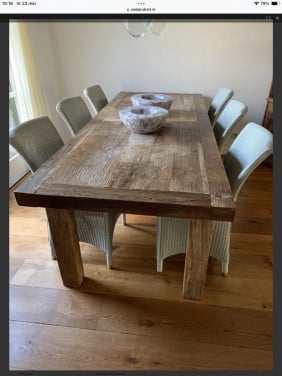 Eettafel met 4 stoelen
