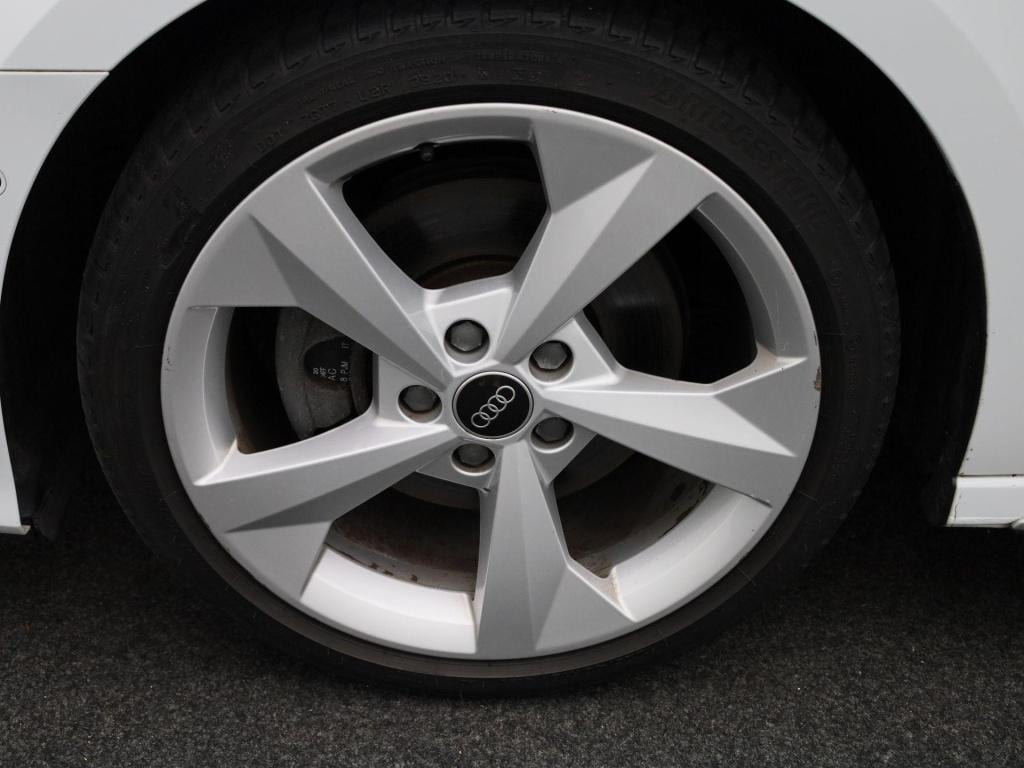 Audi A3 sportback 35 tfsi s edition | automaat | stoelverwarming | panorama