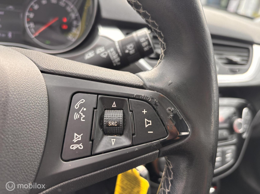 Opel Corsa 1.4 cosmo xenon