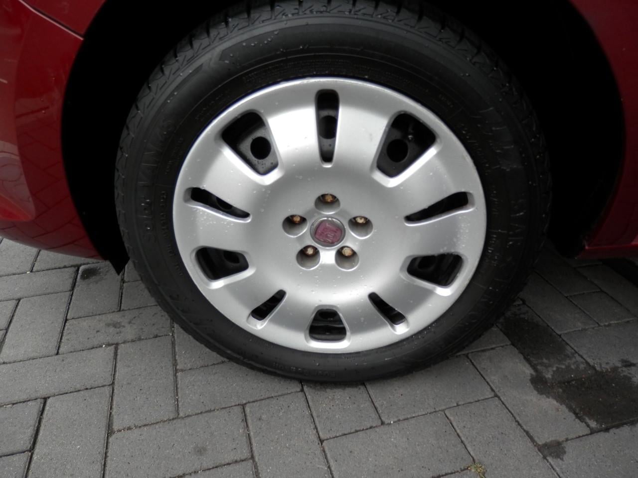 Auto Garant Biedt Aan: Fiat Doblo 1.4 Dynamic 7P