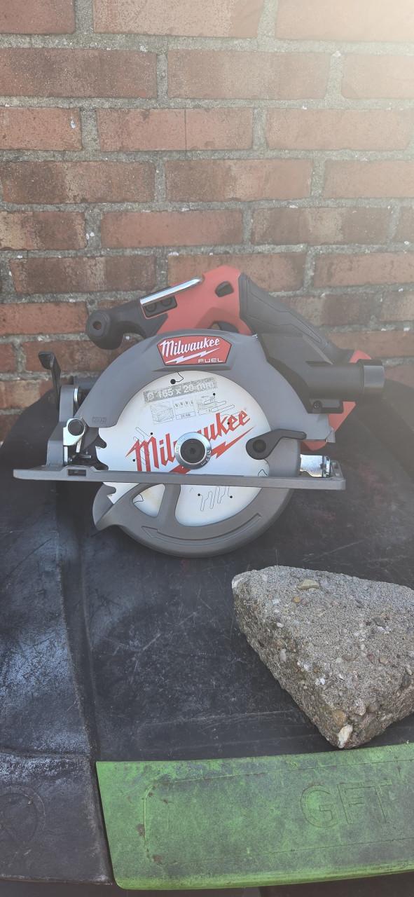 Te koop milwaukee m18 reciprozaag en m18 cirkelzaag