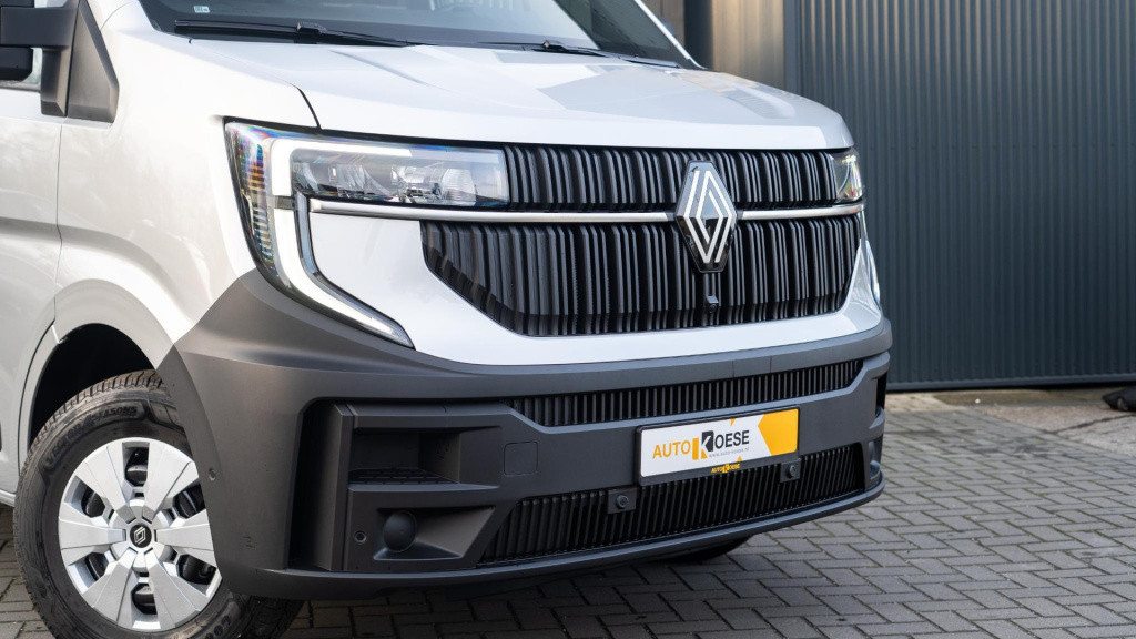 Renault Master t35 2.0 dci 150 l2h2 extra | nieuw model | camera | parkeers