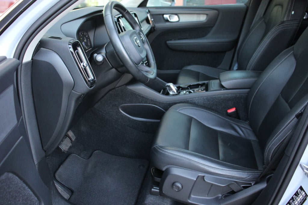 Volvo XC40 2.0 t4 inscription | 190pk | camera | el. trekhaak