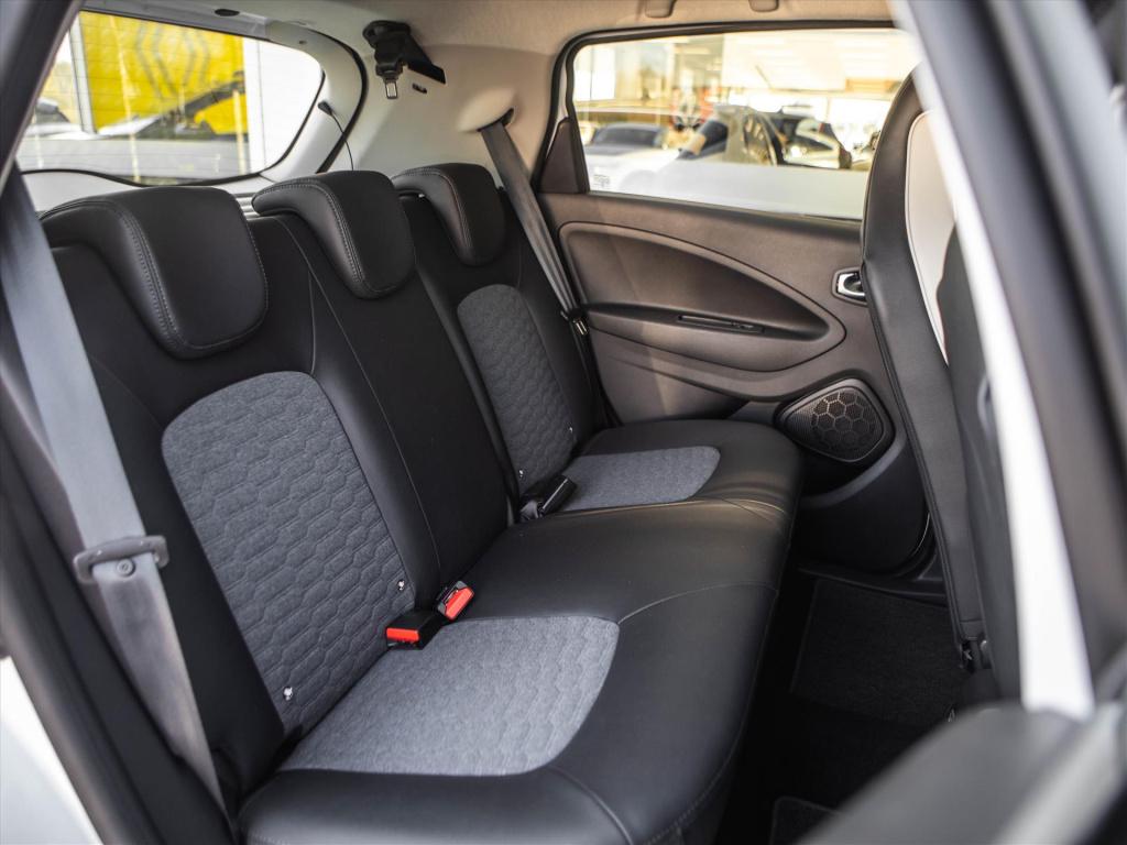 Renault Zoe r135 135pk intens automaat | soh 95% |navigatie | camera | park