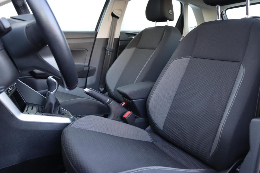 Volkswagen Polo 1.0 tsi life | carplay | sensoren | adaptive