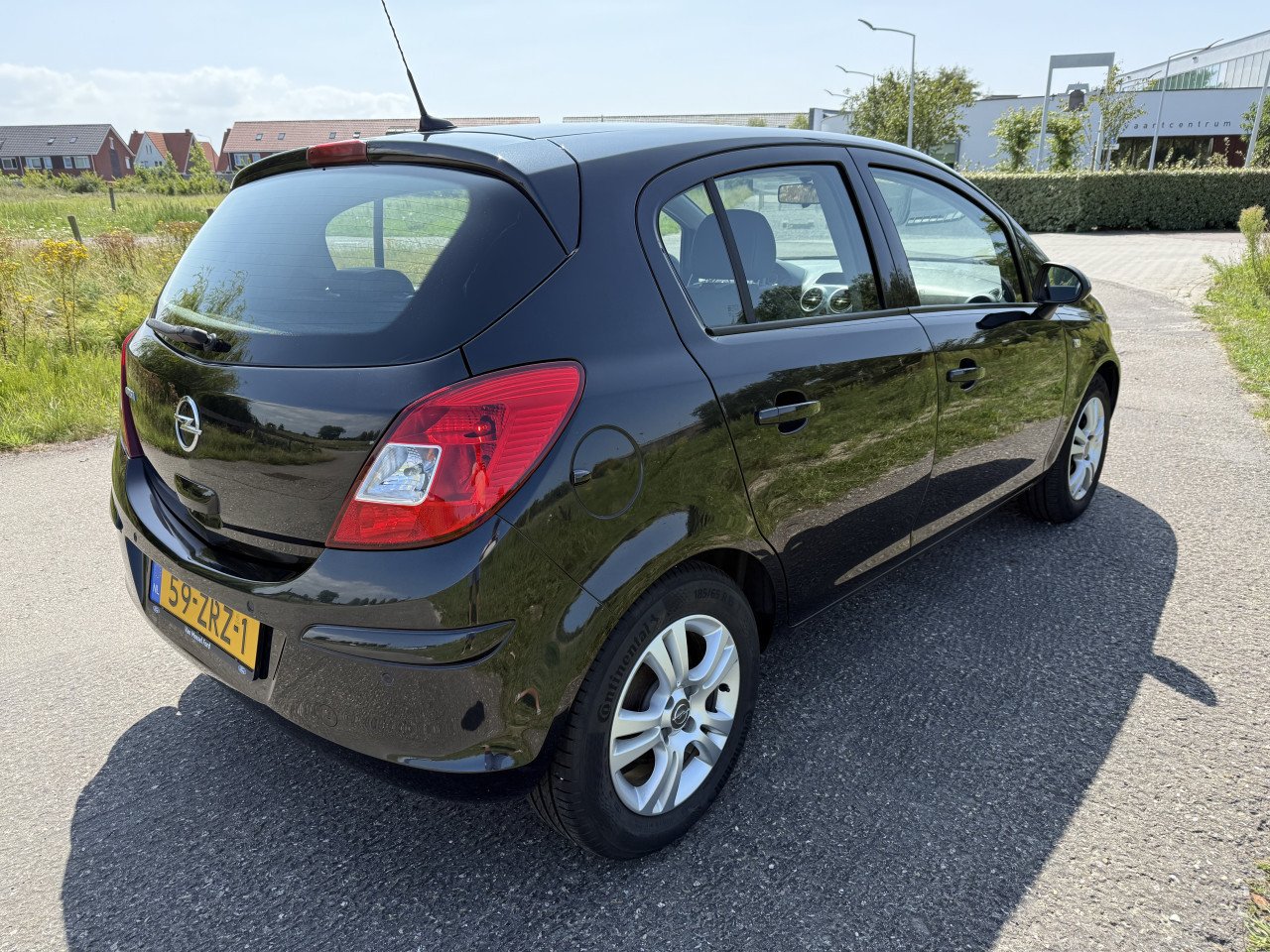 Opel Corsa 1.2 16v 86pk Rhythm | Airco | Navigatie | Cruise Control