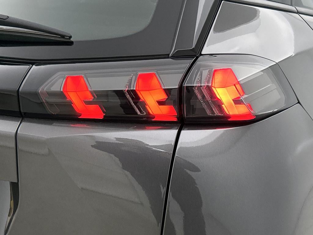 Peugeot 2008 130 pk active pack | rijklaar | camera achter | apple carplay 