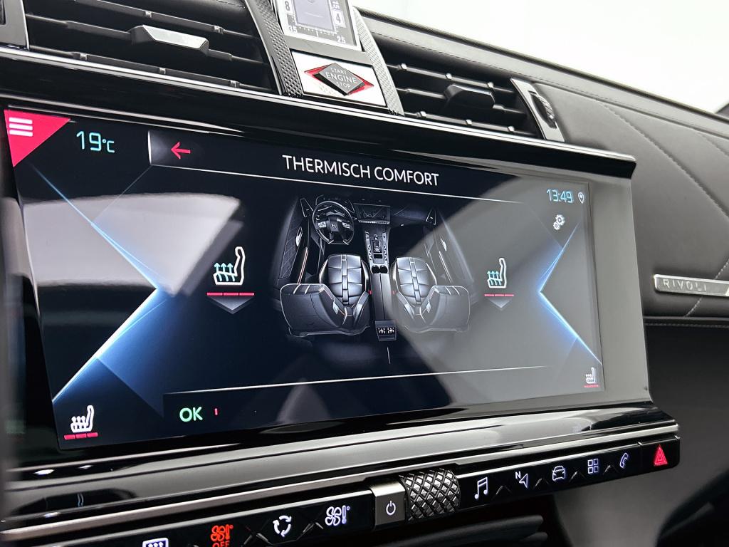 Ds Ds 7 crossback e-tense awd 300pk automaat rivoli | zwart leder | adaptie