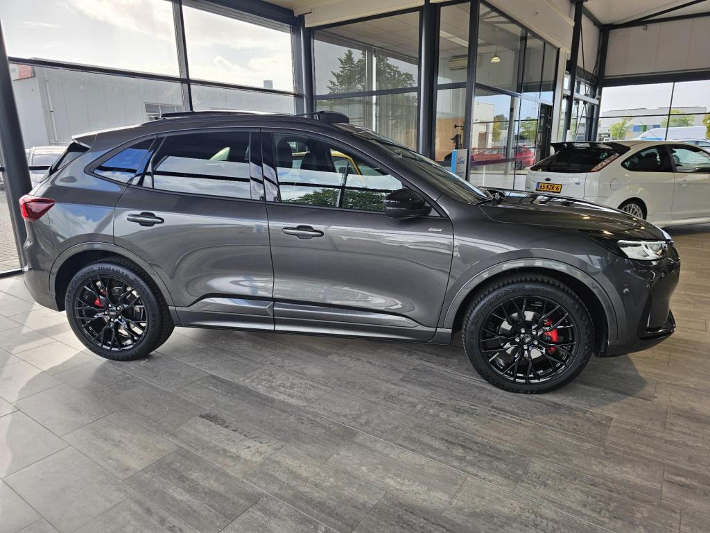 Ford Kuga 2.5 phev st-line x