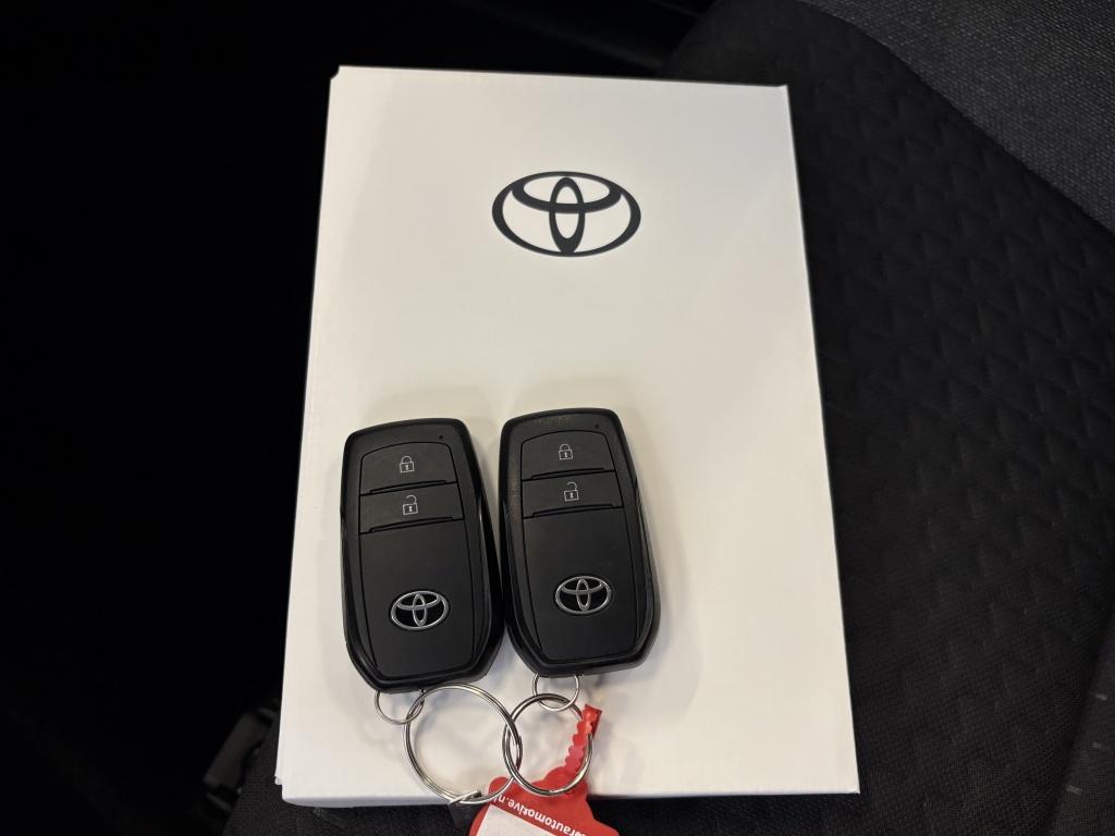 Toyota Yaris Cross 1.5 hybrid dynamic plus| stoel+ stuur verw| camera| adap