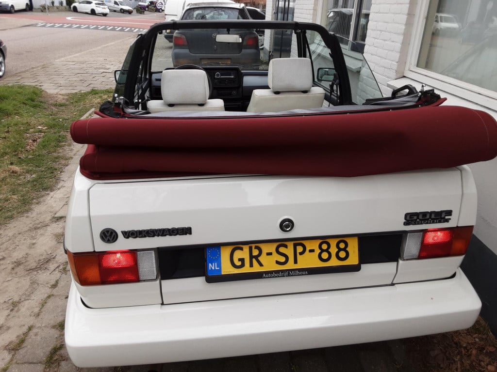 Volkswagen Golf 1.8