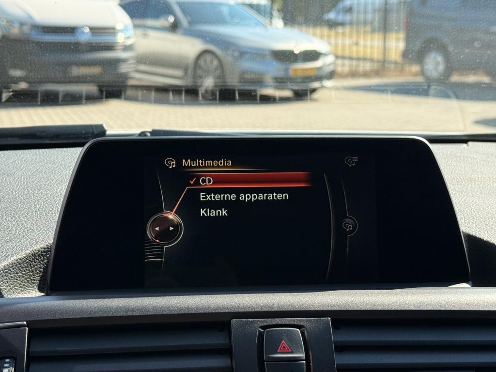 BMW 1 Serie 118i ede corporate lease essential | cruise | navi | led | 18 i
