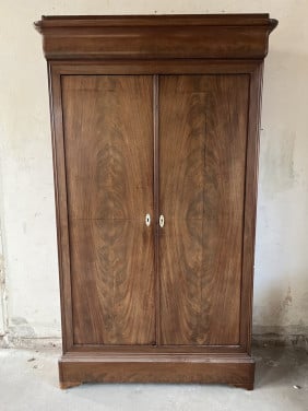 Antieke kast