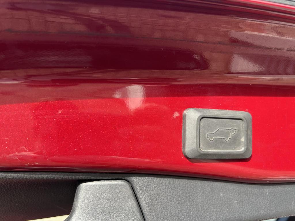 Suzuki Across 2.5 plug-in hybrid style