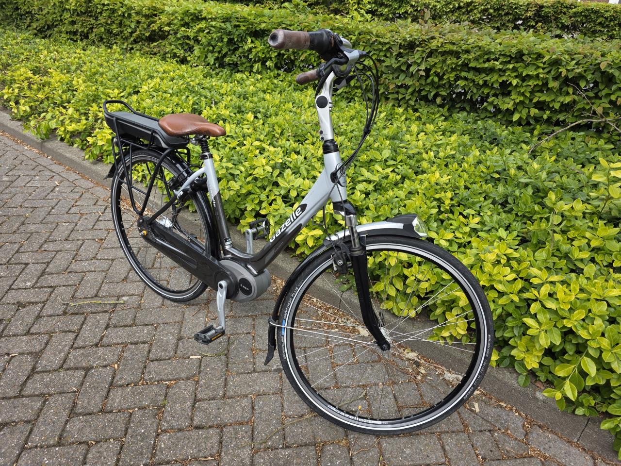 Schitterende Gazelle Orange met Bosch middenmotor