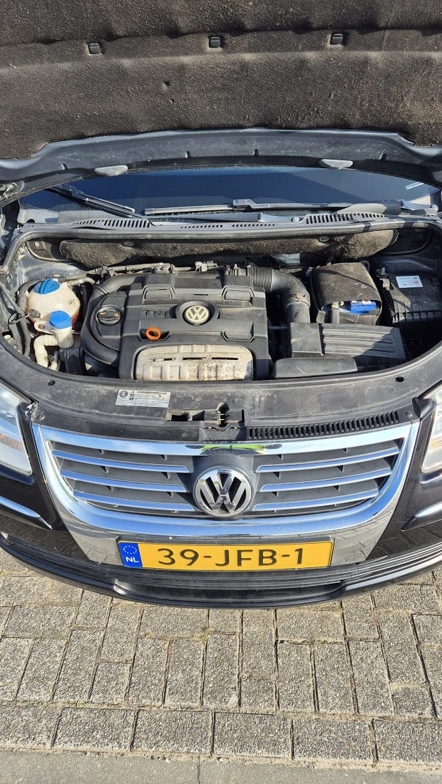 Volkswagen Touran 1.4 TSI 103KW 5P 2009 Zwart