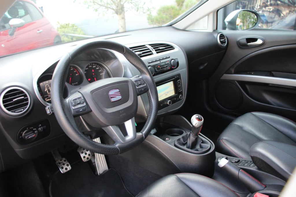 Seat Leon 1.2 tsi copa - leder - schuifkantel - trekhaak - xenon - pdc - na