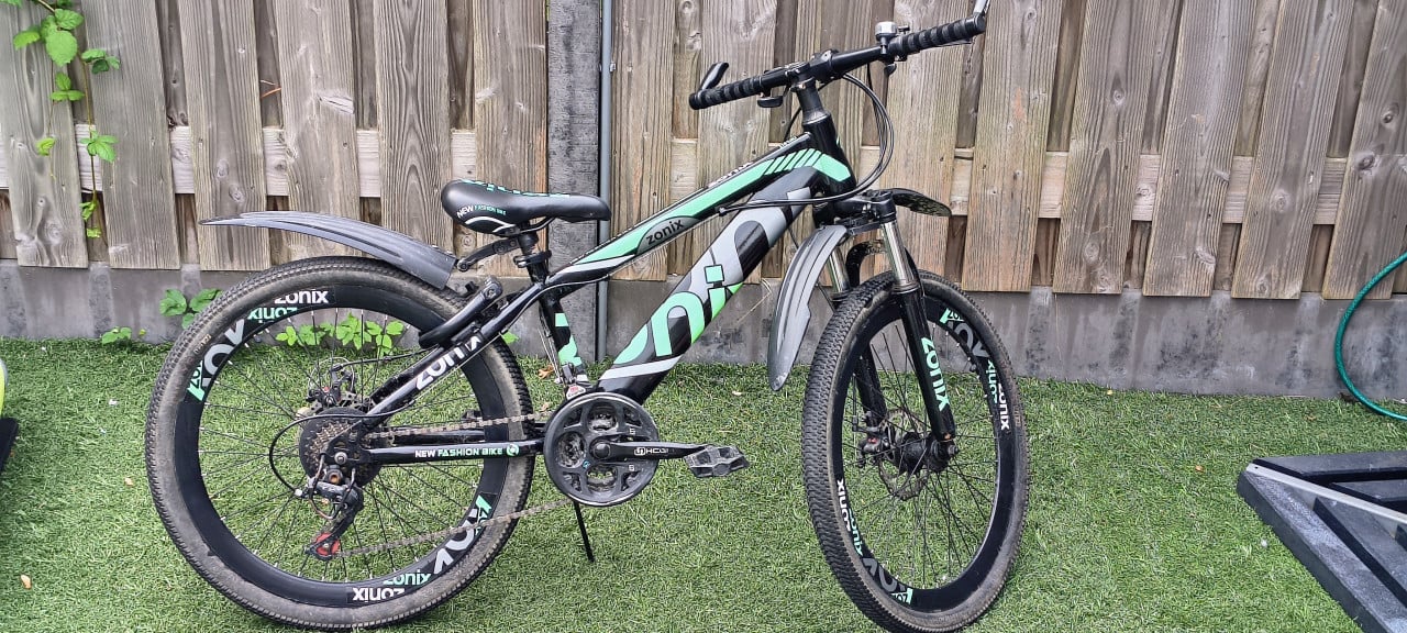 Zonix mountenbike 24 inch