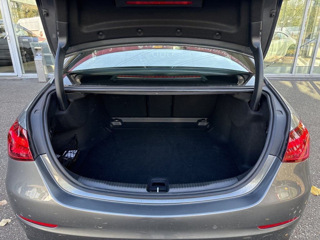 Mercedes-Benz C-Klasse 180 luxury line | sfeerverl. | memory seat | carplay