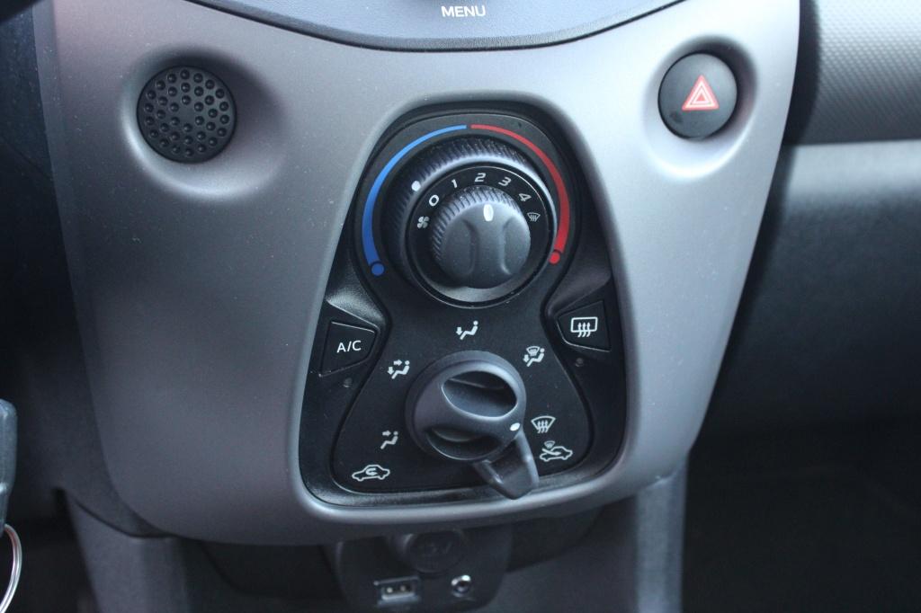 Peugeot 108 1.0 e-vti active