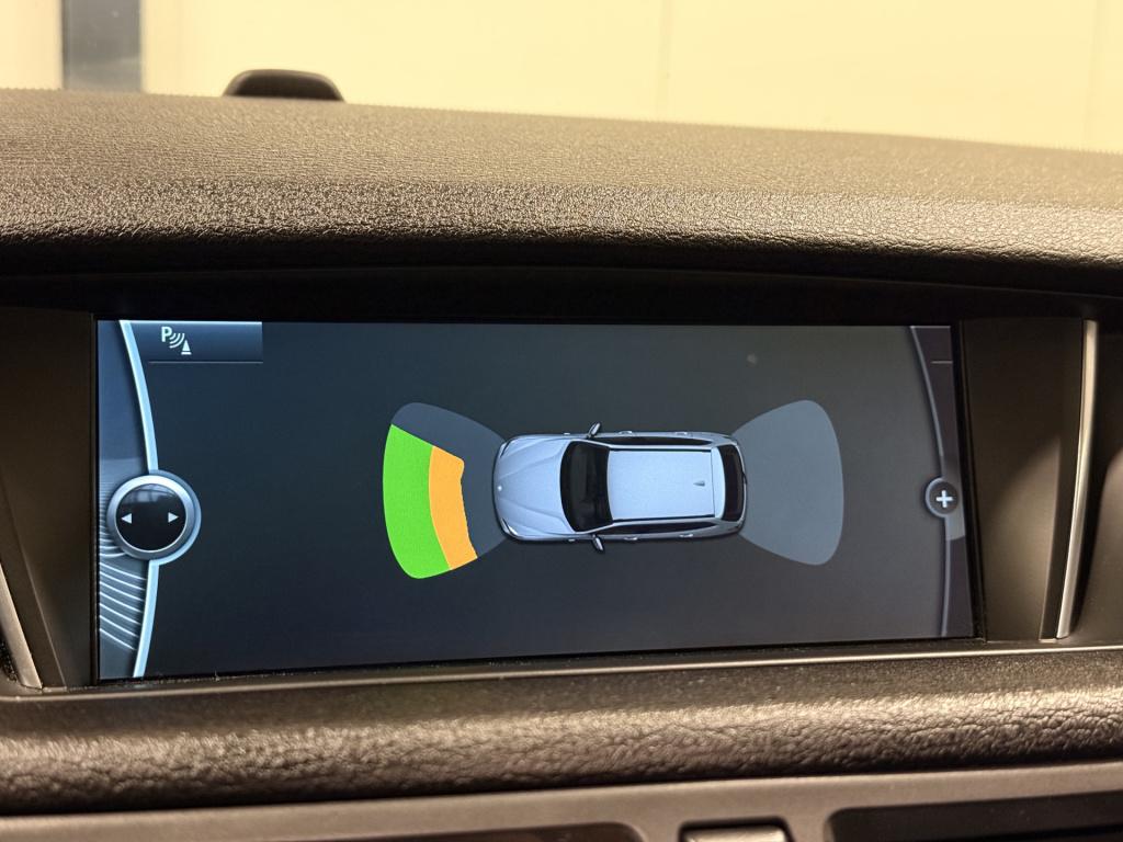 BMW X1 xdrive20i high executive | pano | stoelverwarming | leder | cruise |