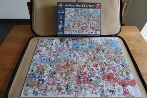 Jan van Haasteren puzzels 1000 stukjes "De bakkerij" en "De kunstmarkt"