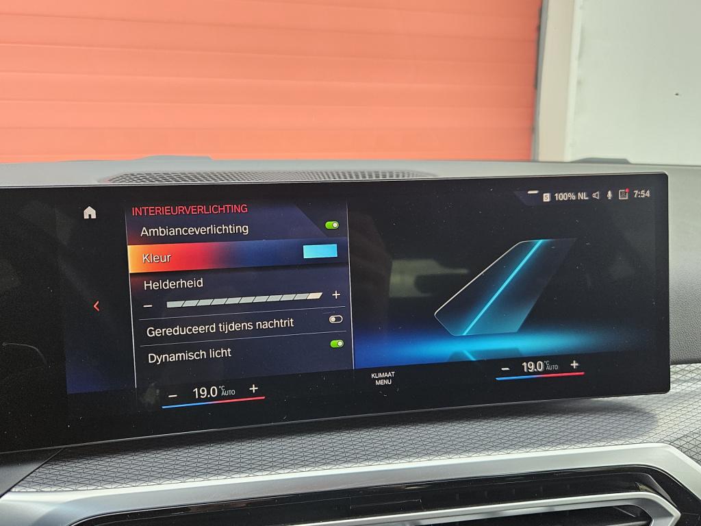 BMW 3-serie touring 330e m-sport | acc | carplay | camera