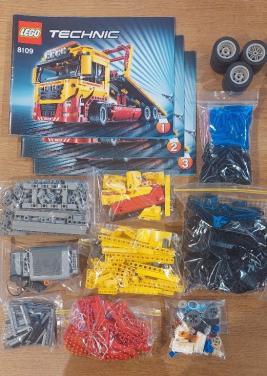 Lego technic Flatbed/Tow truck/Road Service 8109