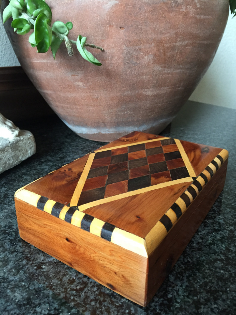Oud houten doosje