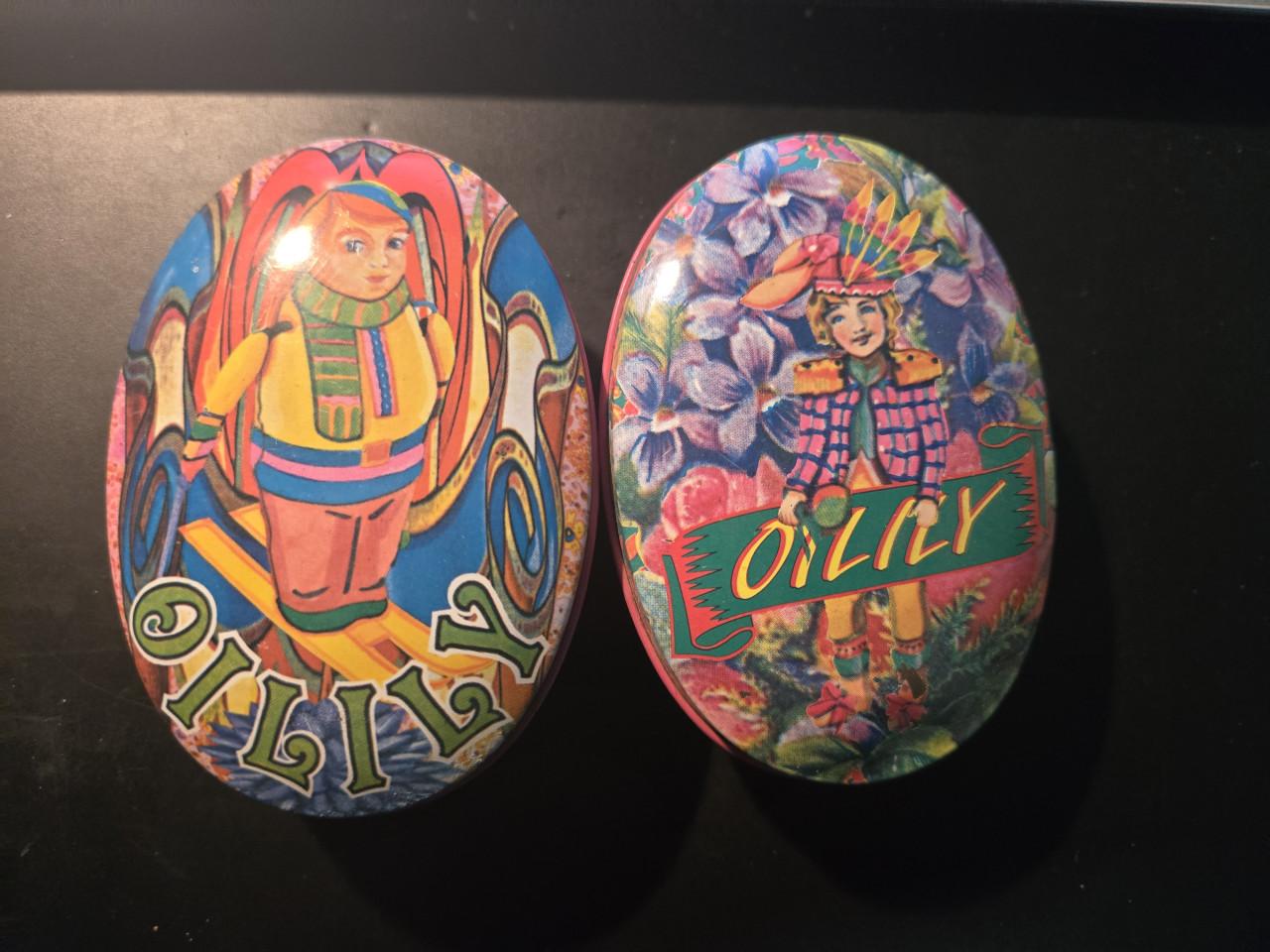 2 vrolijke ovale blikjes Oilily 8.5x6cm