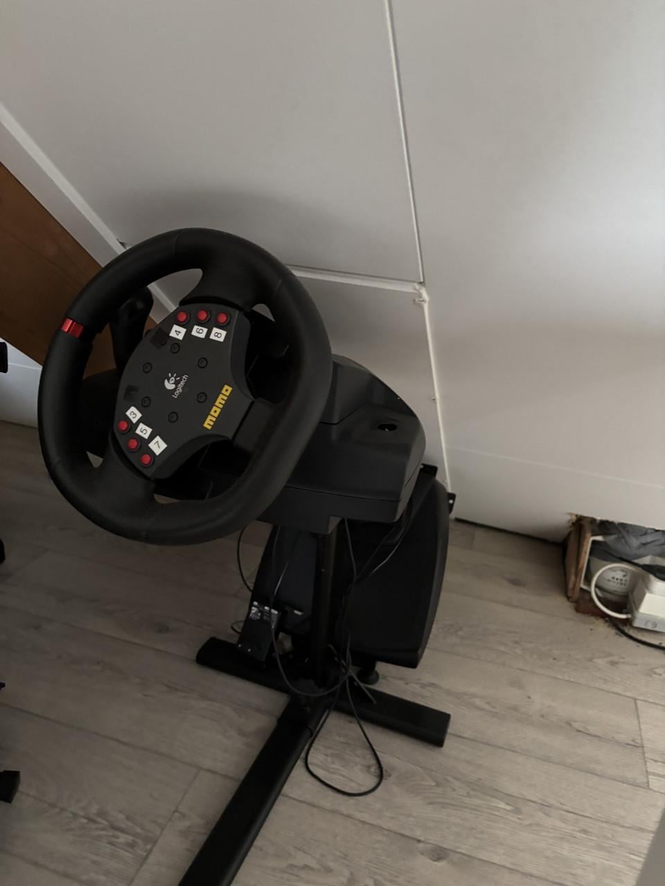 PlaySeat