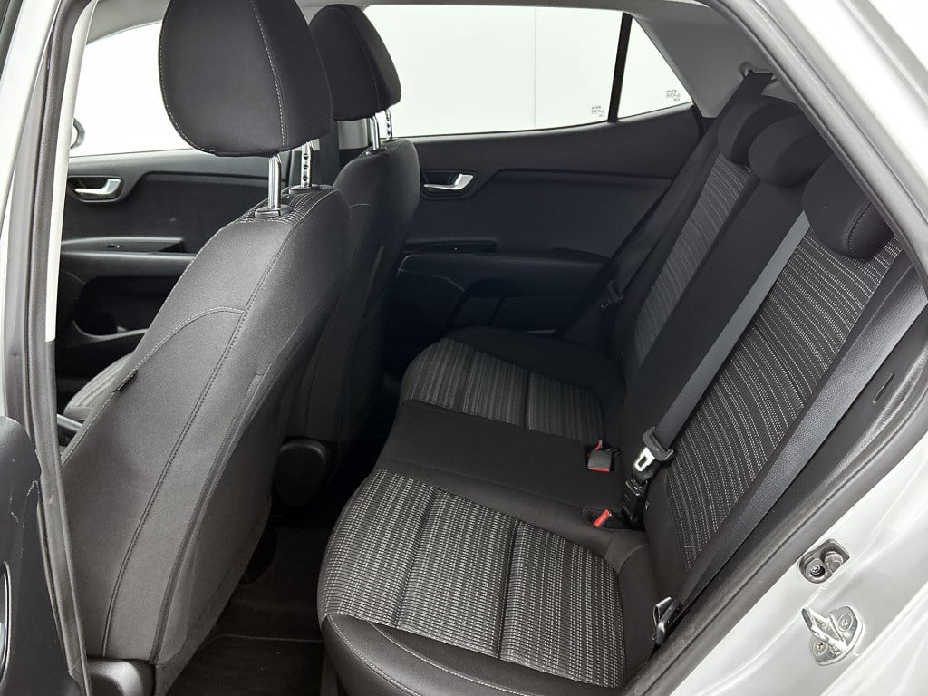 Kia Stonic 1.0 t-gdi dynamicline climate control | trekhaak