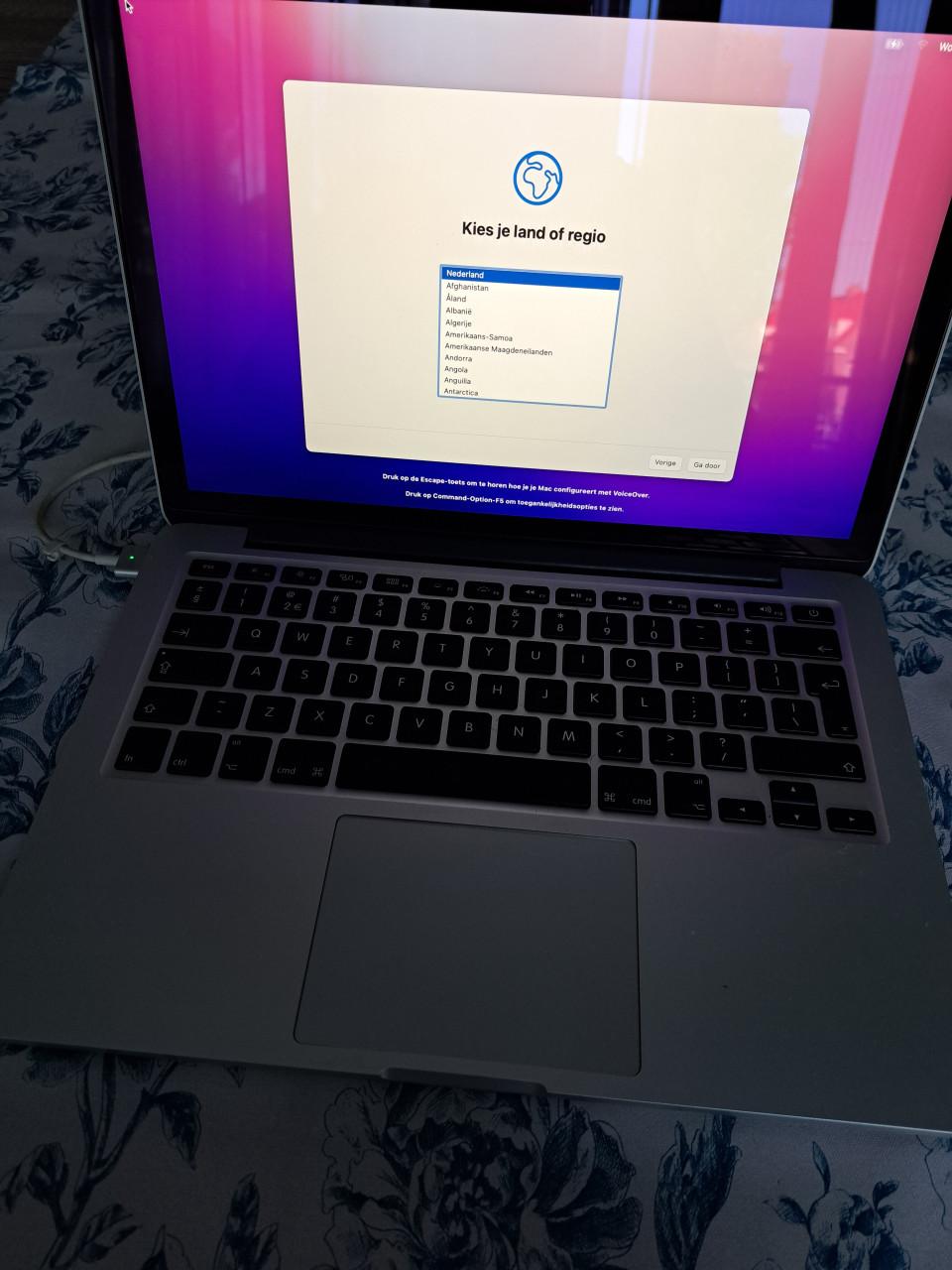 MacBook Pro 13,3 inch retina.