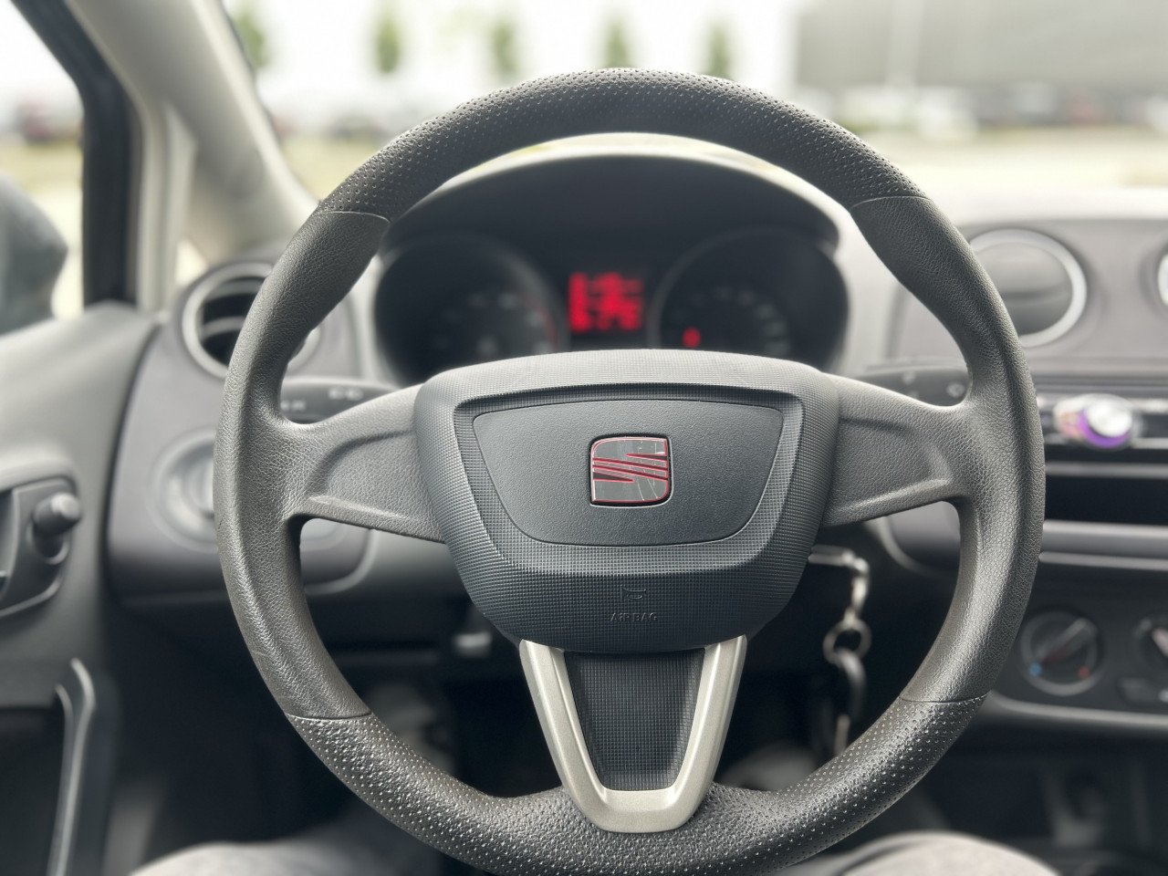 Seat Ibiza 1.2 Stylance/JAAR APK/LAGE KM-STAND/