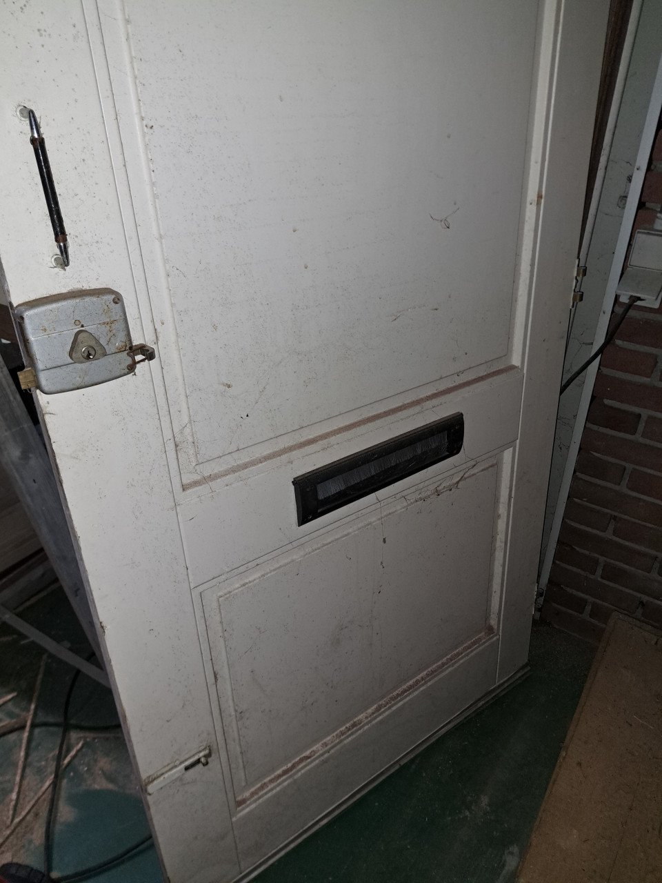 Hardhouten voordeur incl kozijn
