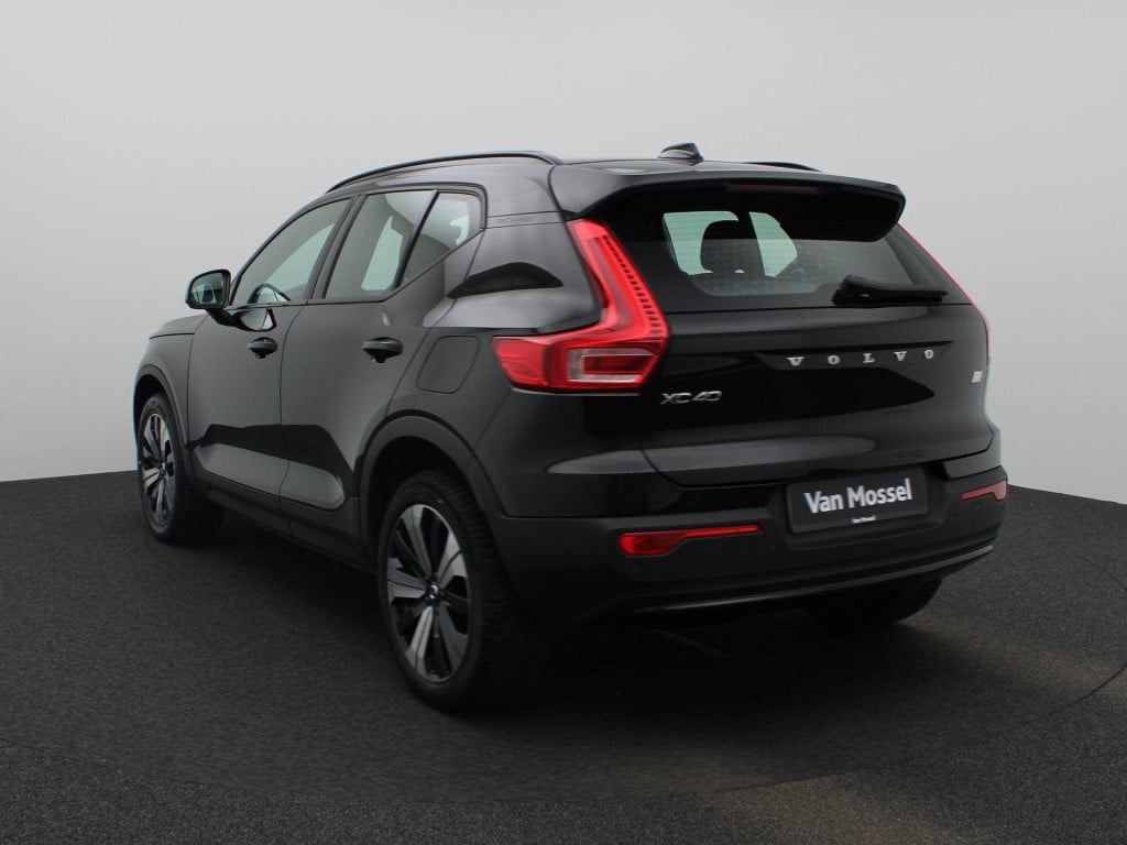 Volvo XC40 recharge core | automaat | lmv | parkeer sensoren | virtual cock