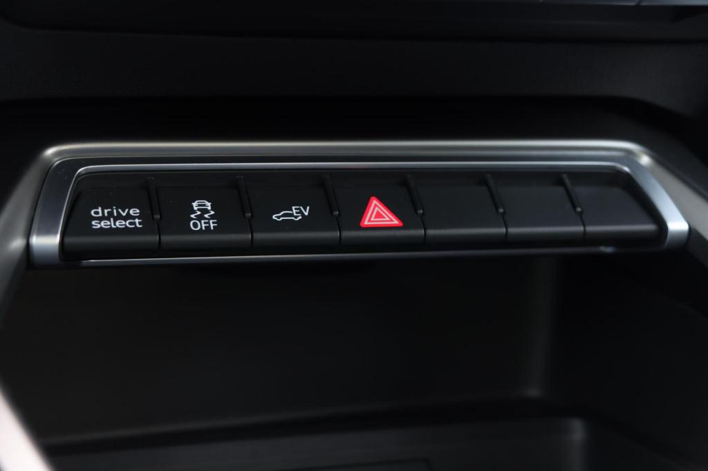 Audi A3 sportback 40 tfsi e advanced edition 204pk s-tronic