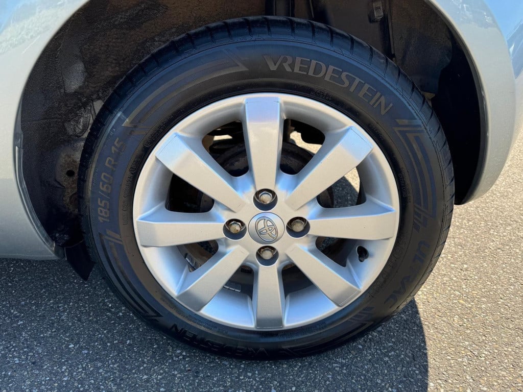 Toyota Yaris 1.3 vvti executive