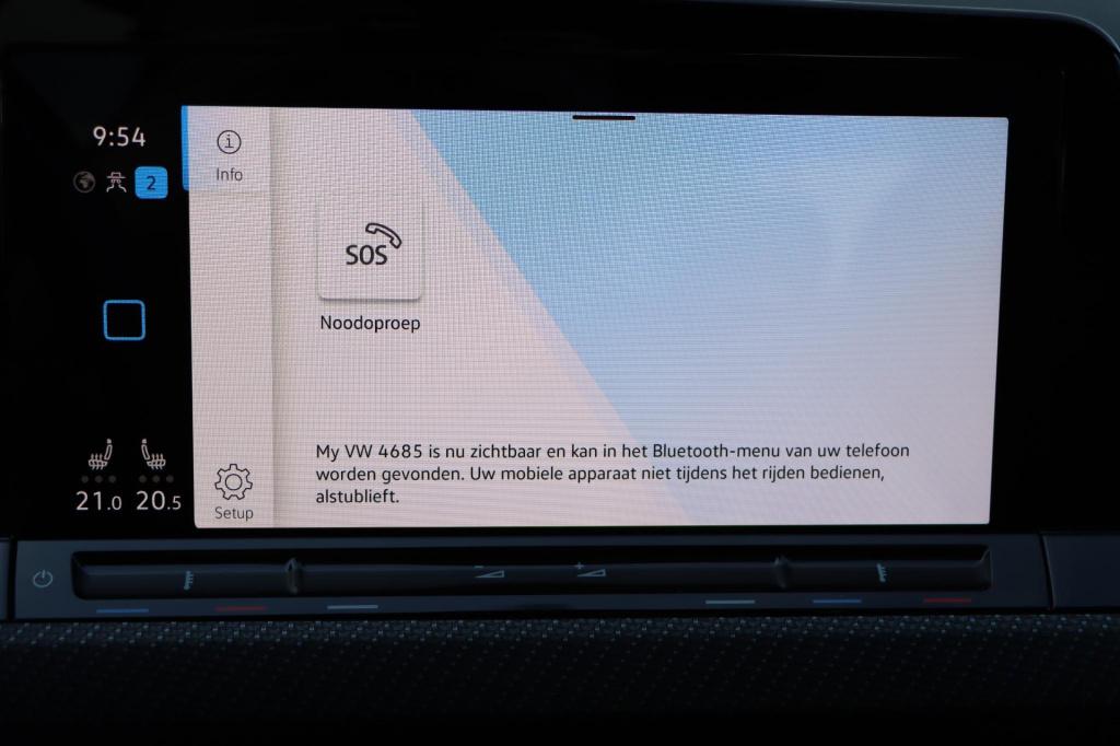 Volkswagen Golf 1.5 etsi r-line 150pk dsg7
