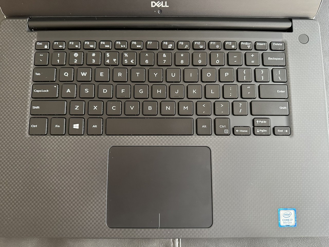 Dell XPS 15 9570 met originele aktetas en accessoires