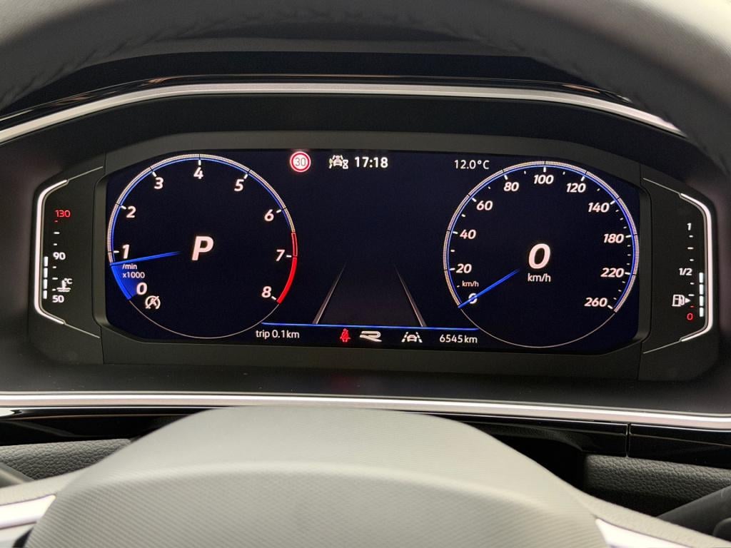 Volkswagen T-roc 1.5 tsi 150pk dsg r-line | camera | keyless | elek. achter